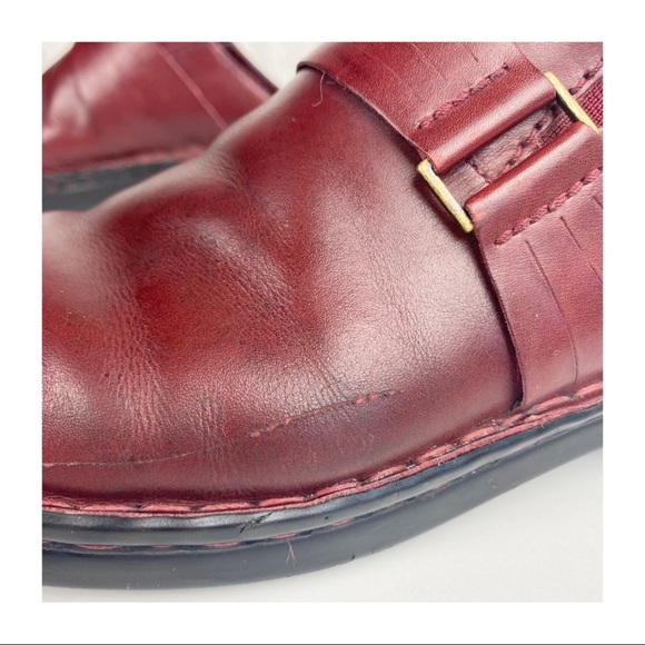 CLARKS Burgundy Red Leather Upper Stretch Buckle Mules 9 Slip-On Comfort - Picture 10 of 12